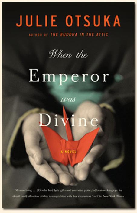 Image of book cover titled "When the Emperor was Divine".